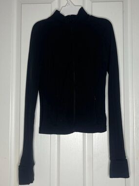LULULEMON VINTAGE BLACK DEFINE JACKET